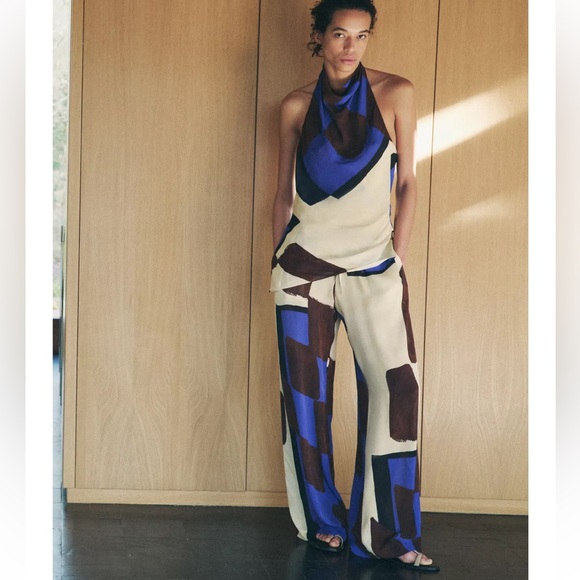 Zara NWT 2 piece set printed halter top and pants ZW Collection 2636/099 - Picture 2 of 15